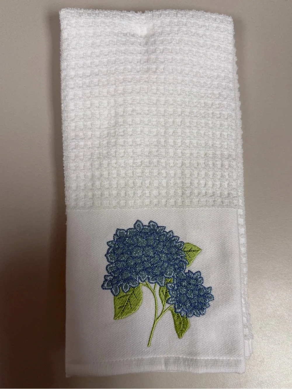 BC White Blue Green Embroidered Hydrangea Bouquet Patch Waffle Tea Towels
